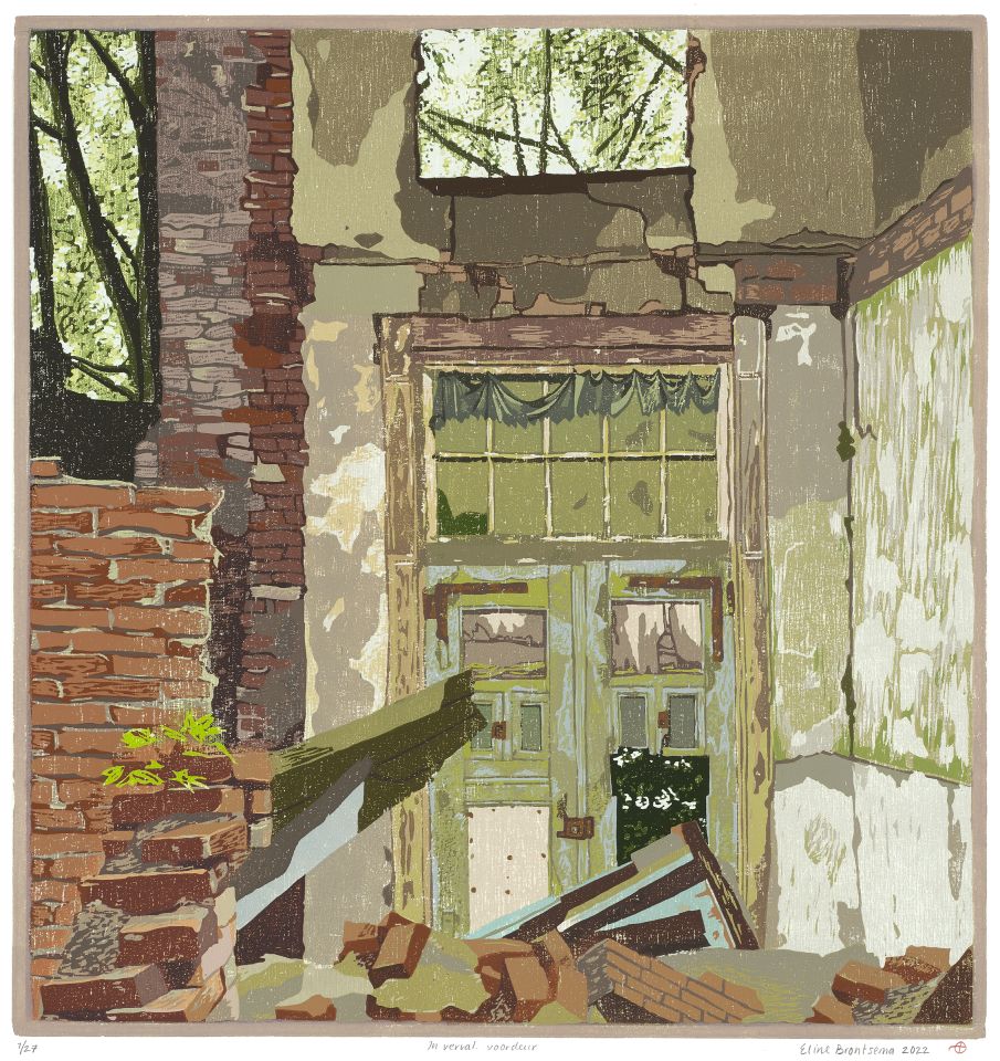 In verval: voordeur I 2022 I houtsnede I 31,7 x 32,2 cm I oplage: 27<b>[SOLD OUT]</b>